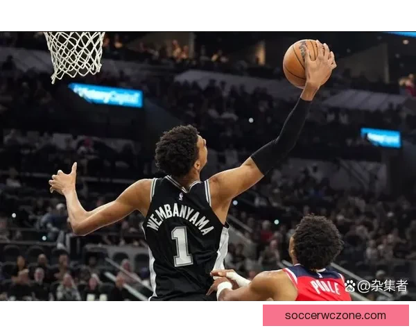 文班亚马单场狂砍41分创赛季新高八分四十秒完成NBA最快两双